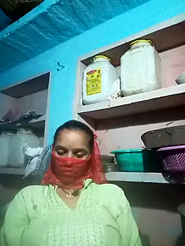 Snapshot of Cuty_kanchna chatting on October 2025 03:53:01 PM Cuty kanchna online show from October 2025 03:53:01 PM