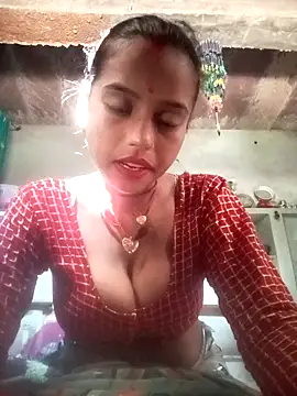 Snapshot of Cuty_kanchna chatting on October 2025 04:55:01 AM Cuty kanchna online show from October 2025 04:55:01 AM