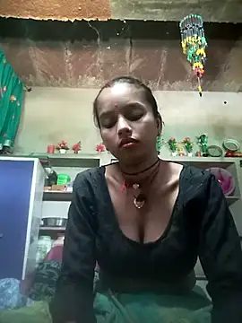 Snapshot of Cuty_kanchna chatting on October 2025 09:08:02 AM Cuty kanchna online show from October 2025 09:08:02 AM