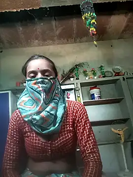 Snapshot of Cuty_kanchna chatting on October 2025 08:25:01 AM Cuty kanchna online show from October 2025 08:25:01 AM