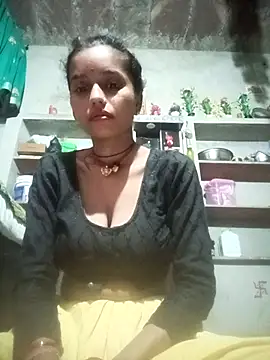 Snapshot of Cuty_kanchna chatting on October 2025 12:11:01 AM Cuty kanchna online show from October 2025 12:11:01 AM