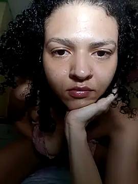 Larissinhamm online show from October 2025 07:53:02 AM