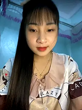 banlinh004 online show from November 2025 01:10:01 PM