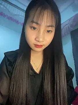 banlinh004 online show from November 2025 03:22:01 PM