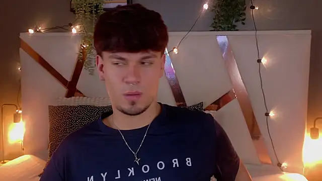 Snapshot of LiamThunder05_ chatting on November 2025 02:58:01 AM LiamThunder05 online show from November 2025 02:58:01 AM