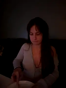 Snapshot of bebecita_x chatting on November 2025 06:47:01 AM bebecita x online show from November 2025 06:47:01 AM