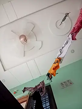 Snapshot of supcpl chatting on October 2025 10:00:02 AM supcpl online show from October 2025 10:00:02 AM