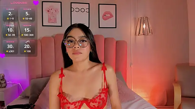 Snapshot of mara_swan_ chatting on October 2025 07:15:01 PM mara swan online show from October 2025 07:15:01 PM