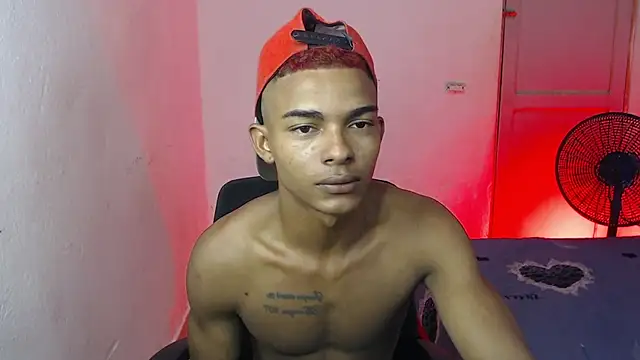 Dominus kane01 online show from November 2025 06:56:02 PM