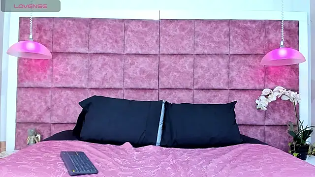 CameronRey  online show from November 2025 09:26:02 PM