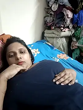 Money000000 online show from October 2025 08:27:02 PM
