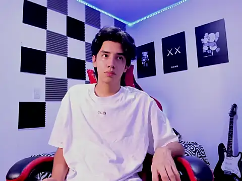 Snapshot of jeycobb chatting on November 2025 12:06:02 PM jeycobb online show from November 2025 12:06:02 PM