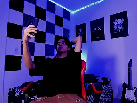 Snapshot of jeycobb chatting on November 2025 01:38:01 AM jeycobb online show from November 2025 01:38:01 AM