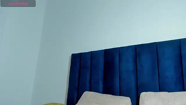 Snapshot of Ahilyn chatting on November 2025 06:40:01 PM Ahilyn online show from November 2025 06:40:01 PM