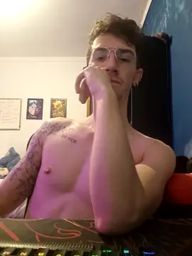 SweetGoodBoy22 online show from October 2025 06:17:02 PM