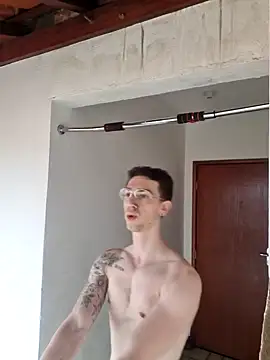 SweetGoodBoy22 online show from October 2025 07:00:01 PM