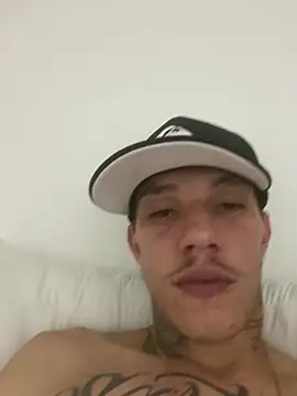 Novinhodotado774444 online show from October 2025 03:15:02 AM