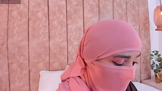 Snapshot of _alishaa_c chatting on October 2025 09:14:02 PM alishaa c online show from October 2025 09:14:02 PM