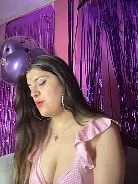 NatashasBoobs online show from October 2025 05:04:02 PM