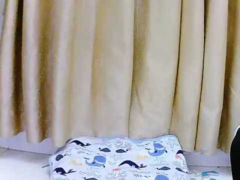 Snapshot of Minatasuka chatting on November 2025 01:17:02 PM Minatasuka online show from November 2025 01:17:02 PM