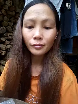 hanghuong online show from October 2025 12:52:01 AM