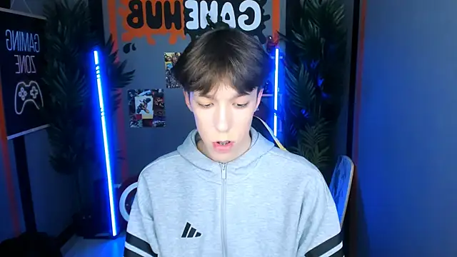 Snapshot of MarkBranston chatting on November 2025 03:12:01 PM MarkBranston online show from November 2025 03:12:01 PM