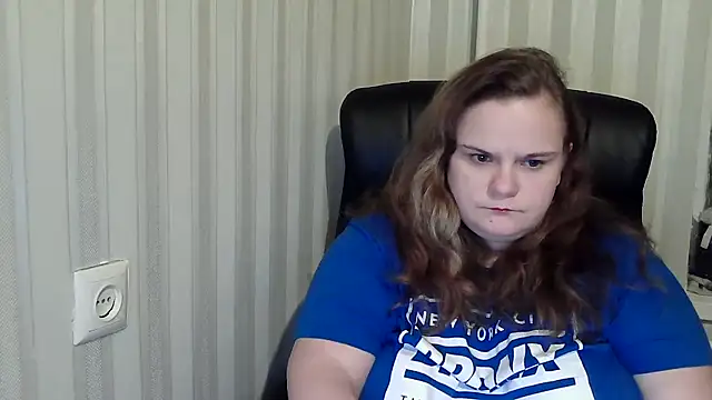 HarmonyKarera online show from November 2025 08:00:01 PM