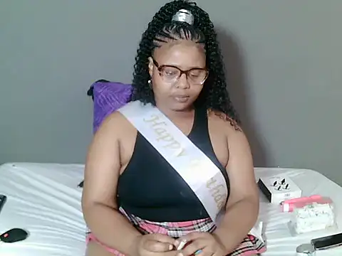 Snapshot of BoobsBae04 chatting on October 2025 07:58:02 PM BoobsBae04 online show from October 2025 07:58:02 PM