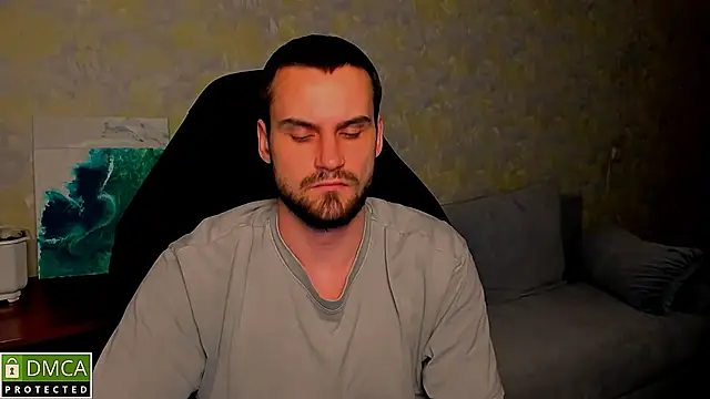 Snapshot of Iveraan chatting on October 2025 06:28:02 PM Iveraan online show from October 2025 06:28:02 PM