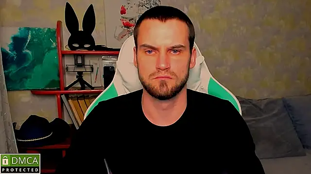 Snapshot of Iveraan chatting on October 2025 06:27:02 PM Iveraan online show from October 2025 06:27:02 PM