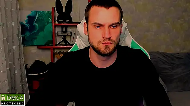 Snapshot of Iveraan chatting on October 2025 06:17:02 PM Iveraan online show from October 2025 06:17:02 PM