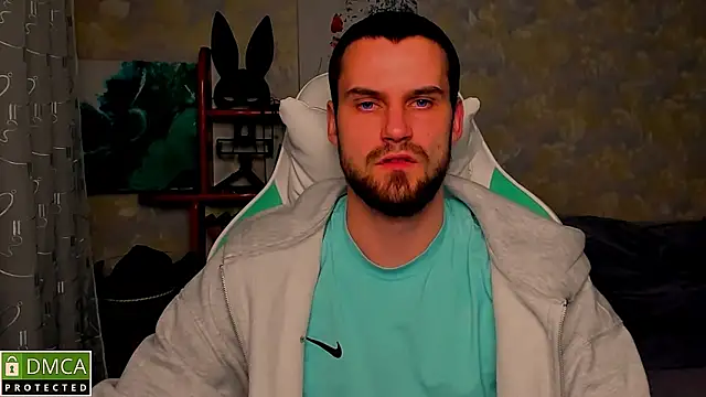 Snapshot of Iveraan chatting on October 2025 07:12:02 PM Iveraan online show from October 2025 07:12:02 PM