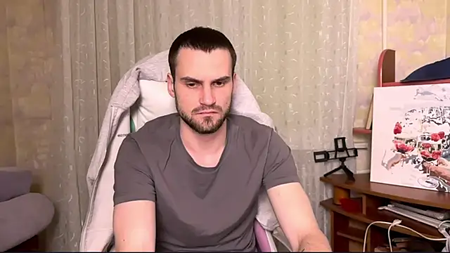 Snapshot of Iveraan chatting on November 2025 08:29:01 PM Iveraan online show from November 2025 08:29:01 PM