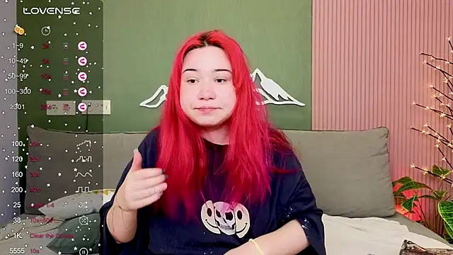 Snapshot of Klee_Love chatting on October 2025 04:15:01 AM Klee Love online show from October 2025 04:15:01 AM