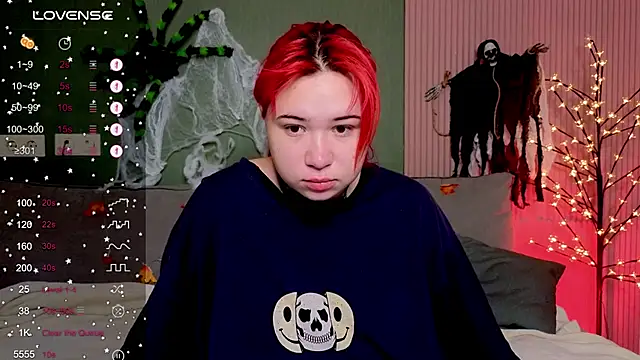 Snapshot of Klee_Love chatting on October 2025 04:13:01 AM Klee Love online show from October 2025 04:13:01 AM