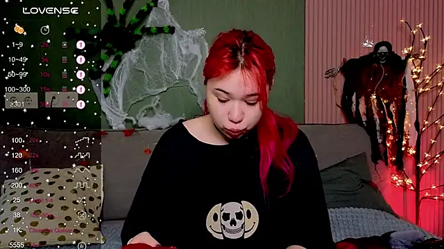 Snapshot of Klee_Love chatting on October 2025 04:20:02 AM Klee Love online show from October 2025 04:20:02 AM