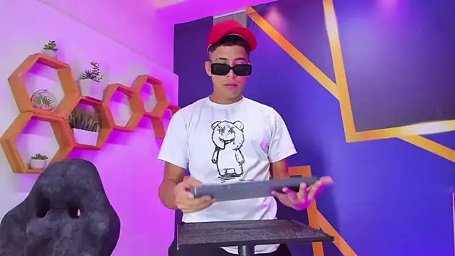 Snapshot of Play_boys_Hot2 chatting on October 2025 11:51:02 AM Play boys Hot2 online show from October 2025 11:51:02 AM