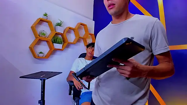 Snapshot of Play_boys_Hot2 chatting on October 2025 12:38:01 PM Play boys Hot2 online show from October 2025 12:38:01 PM