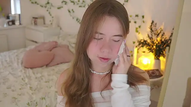 melon sugar  online show from October 2025 10:36:01 AM