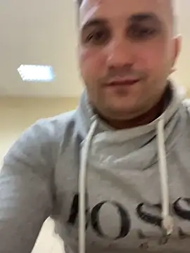 Snapshot of Mahrovmaxim chatting on October 2025 05:25:01 PM Mahrovmaxim online show from October 2025 05:25:01 PM