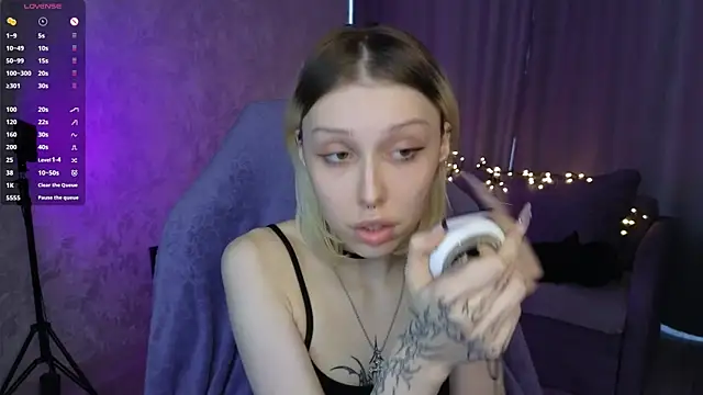 Alice L0 online show from October 2025 09:18:01 AM