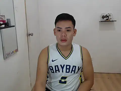 Snapshot of Lloyd_Walton chatting on December 2025 09:45:02 PM Lloyd Walton online show from December 2025 09:45:02 PM