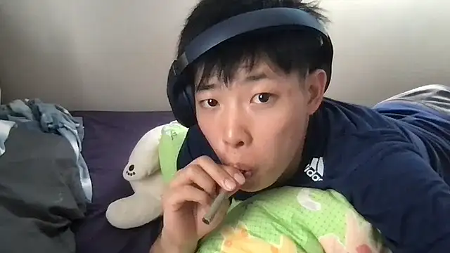 aooya online show from October 2025 01:36:02 AM