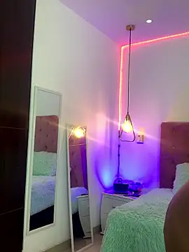 Snapshot of Rose_monroee chatting on November 2025 12:29:02 PM Rose monroee online show from November 2025 12:29:02 PM