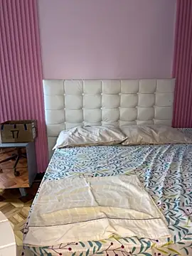 CharlotteMilf  online show from November 2025 01:11:01 PM