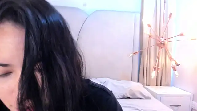 GeorginaFit online show from November 2025 12:05:02 PM