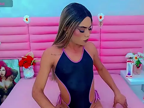 miss dania75 online show from October 2025 10:31:01 PM