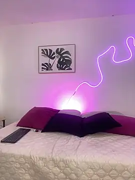 Sam Clark online show from October 2025 02:26:01 AM