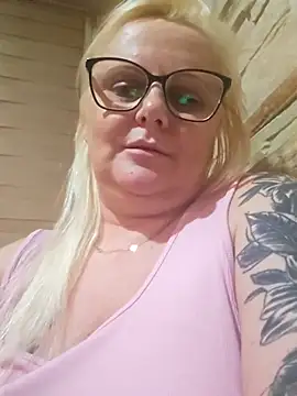 Snapshot of NieMaJazdyBezGwiazdy7883 chatting on October 2025 04:30:02 PM NieMaJazdyBezGwiazdy7883 online show from October 2025 04:30:02 PM