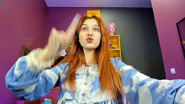 Snapshot of Oki_Mie chatting on November 2025 02:49:01 PM Oki Mie online show from November 2025 02:49:01 PM